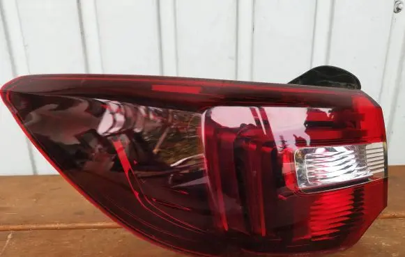 Opel Grandland X Rear/tail lights YP00098380