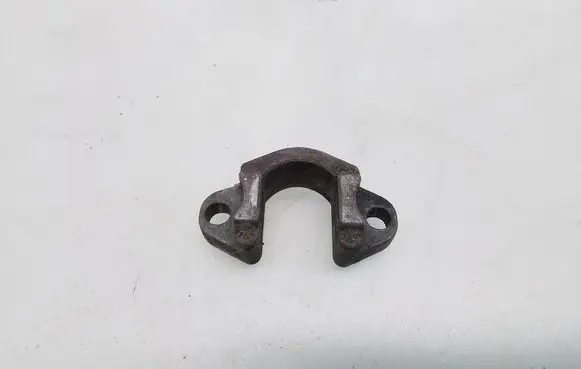 BMW 1 E81 E87 Fuel Injector clamp holder