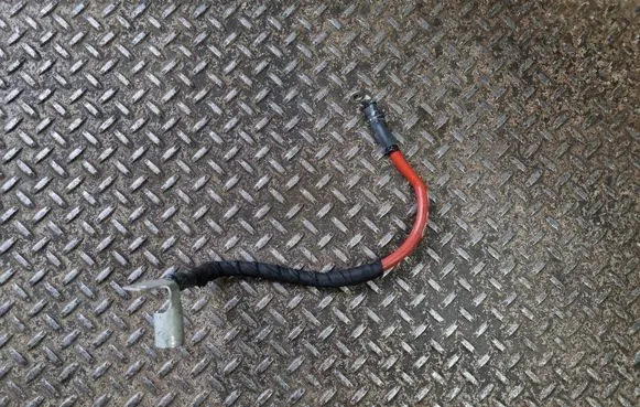 BMW 2 F44 Positive cable (battery)