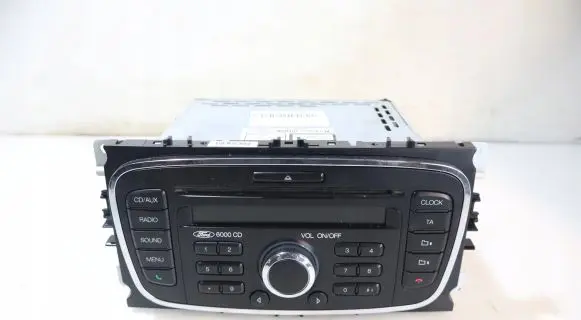 Ford Mondeo MK IV Radio/GPS head unit trim 