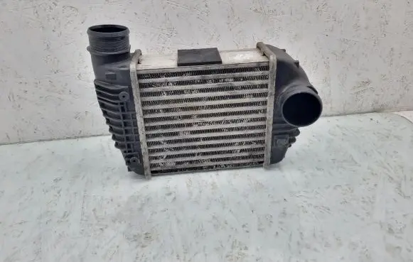 Audi A6 S6 C6 4F Intercooler radiator 4F0145806R