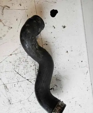 Audi A4 S4 B7 8E 8H Intercooler hose/pipe 8E0145737E
