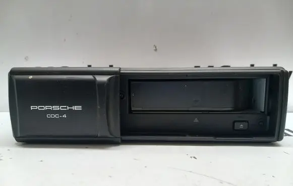 Porsche Cayenne (9PA) CD/DVD changer 7L5035111C