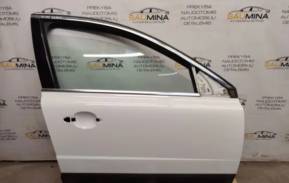 Volvo XC70 Front door