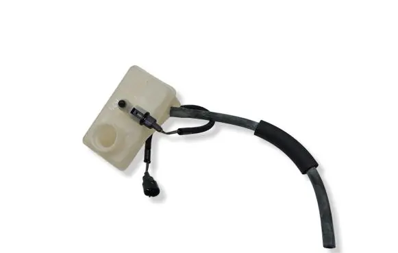 Renault Espace II Brake fluid reservoir 6025107771 6025107898 6025109682