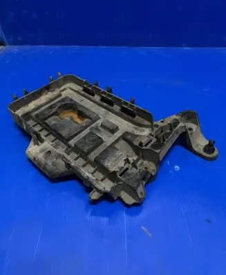 Battery box tray