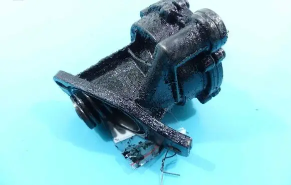 Volkswagen Transporter - Caravelle T4 Vacuum pump 074145100A IMPRK1282888