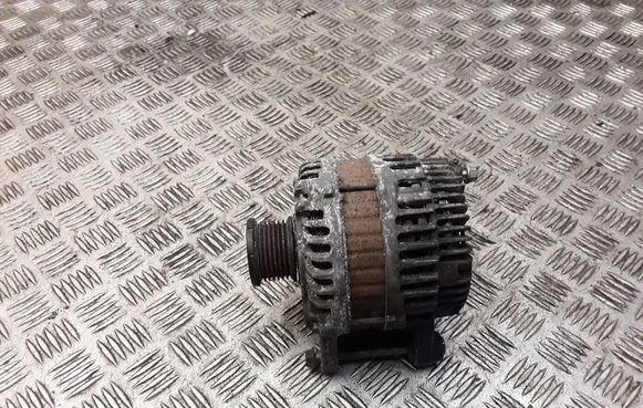 Nissan Qashqai Generator/alternator 23100JG71B