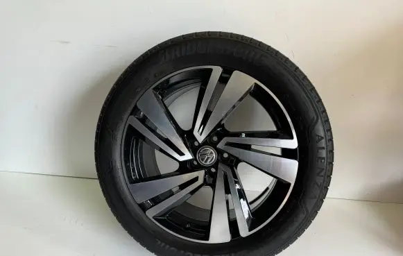 Volkswagen Touareg III R20 alloy rim 760601025AA 760601025S