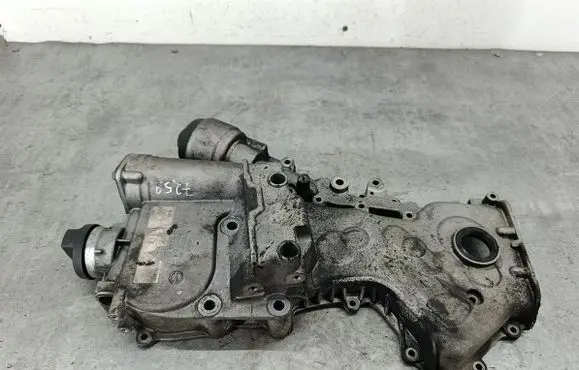 Volkswagen PASSAT B6 Timing belt guard (cover) 03C109211G