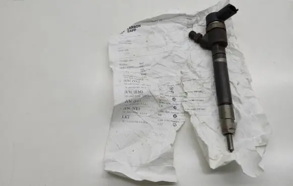 Volvo XC90 Fuel injector 0445110251