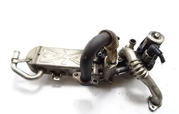 Volkswagen Golf VI EGR valve 0280751016 11725505 12020500634