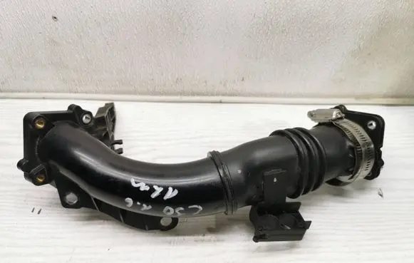 Volvo C30 Intercooler hose/pipe AV6Q9351BC C8W0A