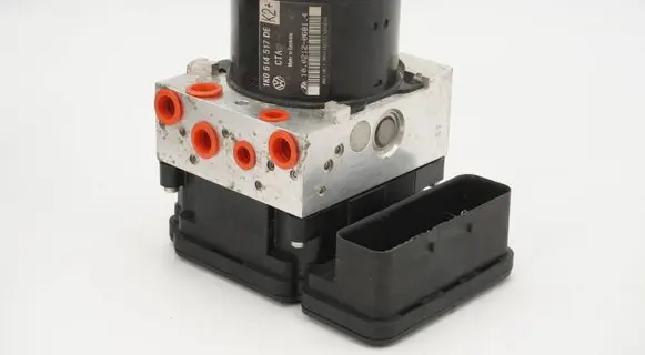Audi A3 S3 8P ABS Pump 1K0614517DE 1K0907379BJ