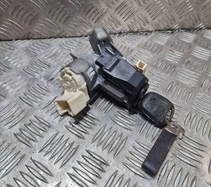 Toyota Yaris Ignition lock N0502241256