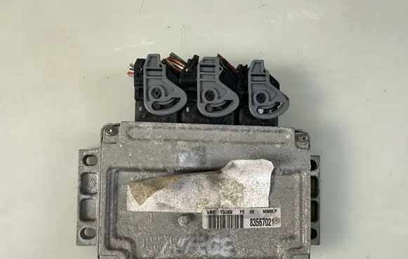 Peugeot 307 Engine control unit/module 9654210280