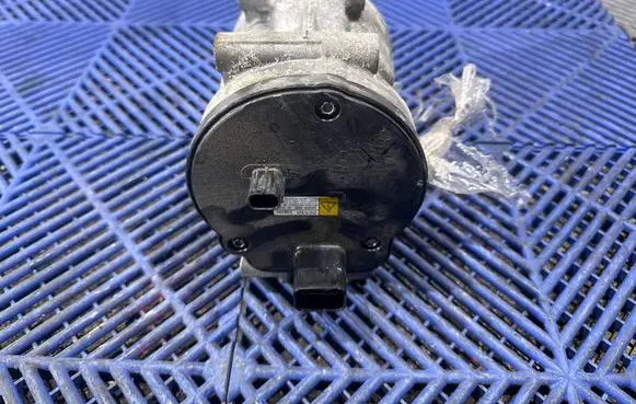 Toyota Corolla E210 E21 Air conditioning (A/C) compressor (pump) ESB20C 5C02397 0424000500