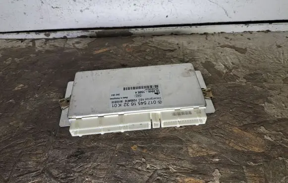 Mercedes-Benz C W202 ABS control unit/module 0175451632 10094615004