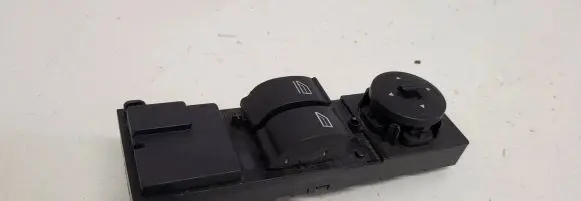 Ford Focus Electric window control switch 7M5T14529BA 03168080 L8A1C