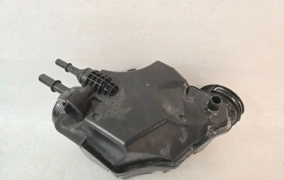 Volvo XC40 Intake resonator 32298336