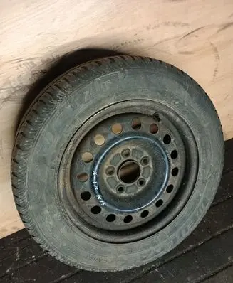 Nissan X-Trail T30 R15 steel rim 