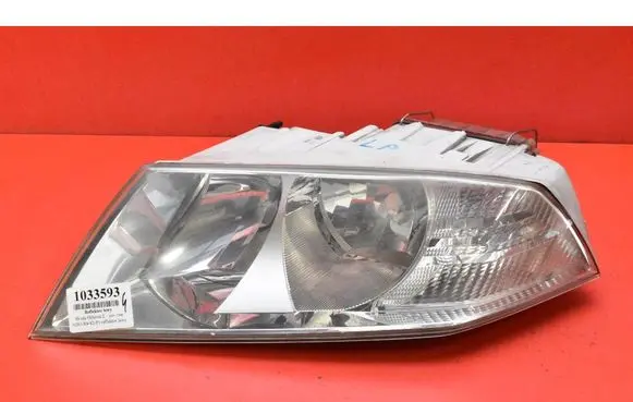 Skoda Octavia Mk2 (1Z) Headlight/headlamp 1Z1941015