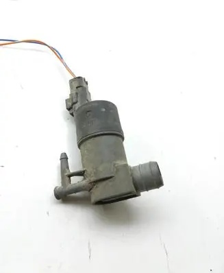 Nissan Navara D40 Windscreen/windshield washer pump 9641553880