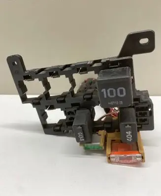 Volkswagen Transporter - Caravelle T5 Relay mounting block 7H0937503