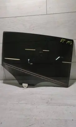 Mazda 3 III Rear door window glass 43R004553