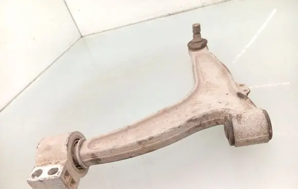 Opel Vectra C Front lower control arm/wishbone 