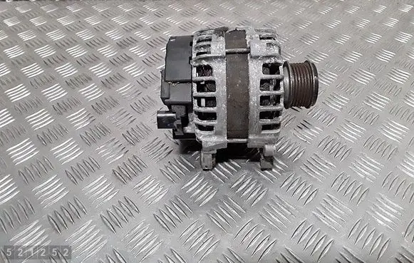 Volkswagen PASSAT B7 Generator/alternator 03L903024F 0125811027