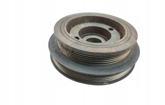 Toyota Avensis T220 Crankshaft pulley