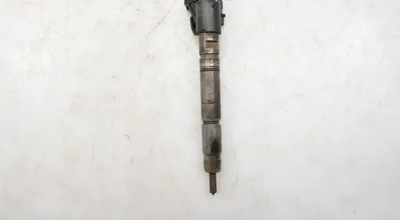 Volvo XC60 Fuel injector 31272767