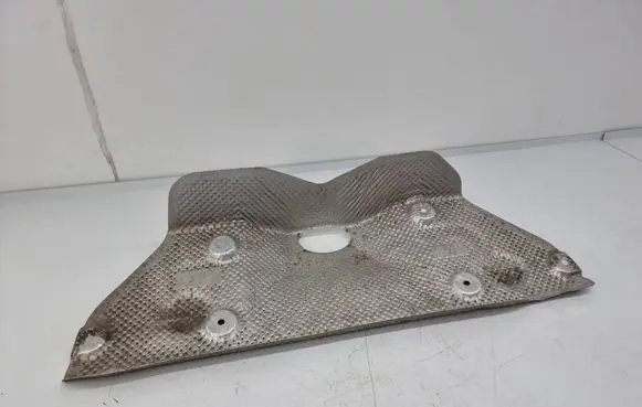 BMW M4 F82 F83 Exhaust heat shield 8056140