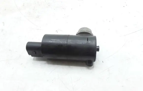 Toyota Yaris Windscreen/windshield washer pump 080413A