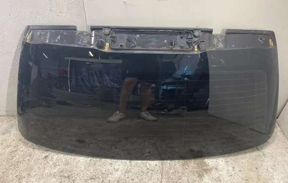 BMW 5 E60 E61 Opening tailgate glass 7163460