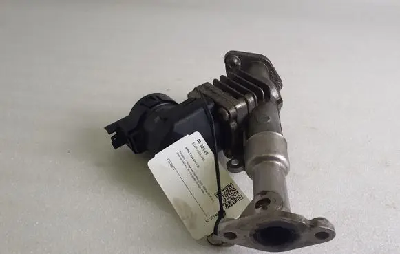 BMW 1 E81 E87 EGR valve 756324104 310712021