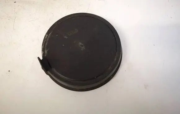 Volkswagen PASSAT B6 Headlight/headlamp dust cover 89002008D