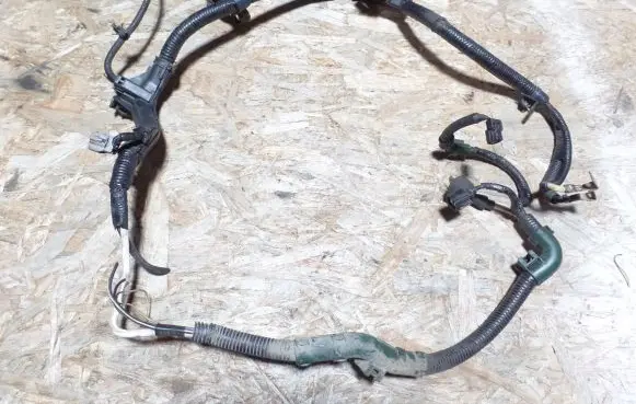 Honda FR-V Positive cable (battery)