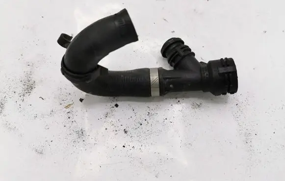 BMW X3 E83 Engine coolant pipe/hose NOCODE