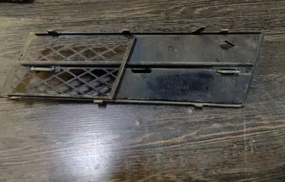 Front bumper lower grill