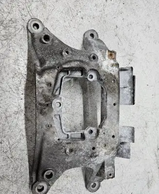 Porsche Macan (95B) Gearbox mounting bracket 8K0399263