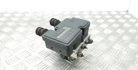 Skoda Yeti (5L) ABS Pump 1K0907379AK 1K0614117S