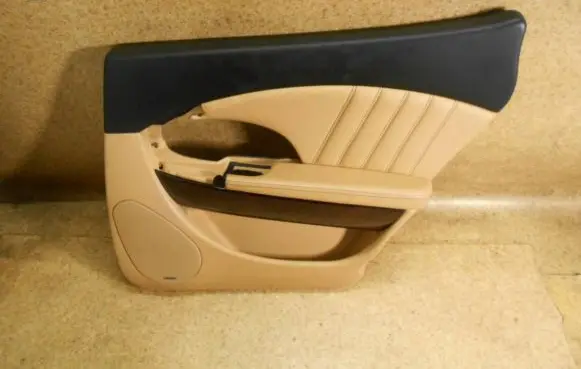 Maserati Quattroporte Rear door card panel trim
