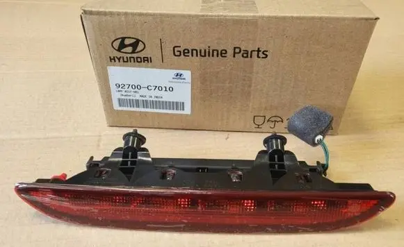 Hyundai i20 (GB IB) Third/center stoplight 92700C7010 NE66362