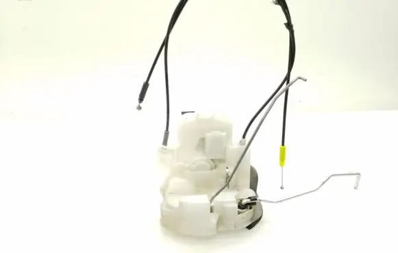 Subaru Impreza III Front door lock
