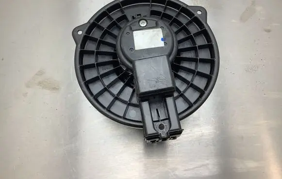 Subaru Legacy Heater fan/blower 2727000060