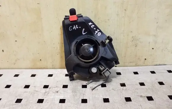 Volvo XC70 High frequency speaker in the rear doors 8633992