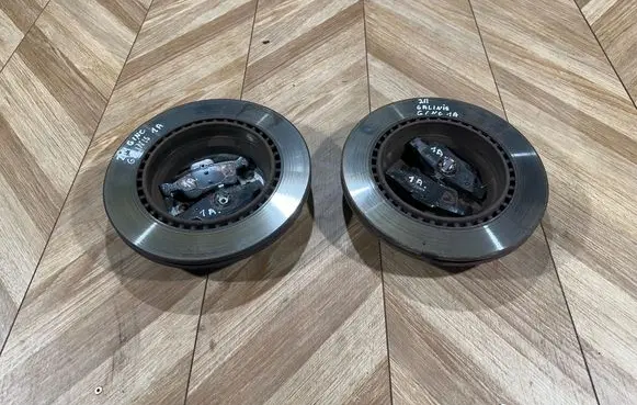 Mercedes-Benz E W211 Rear brake disc