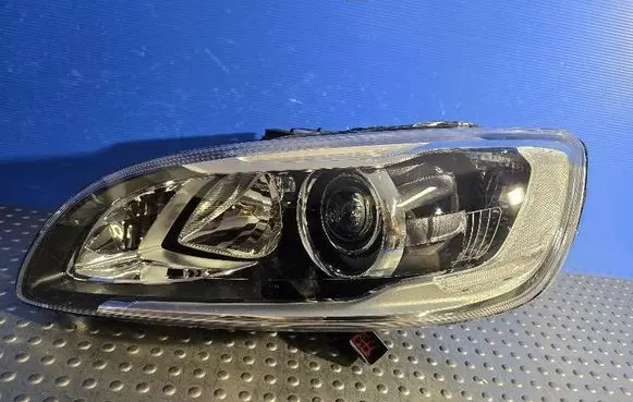 Volvo S60 Headlight/headlamp 31420261